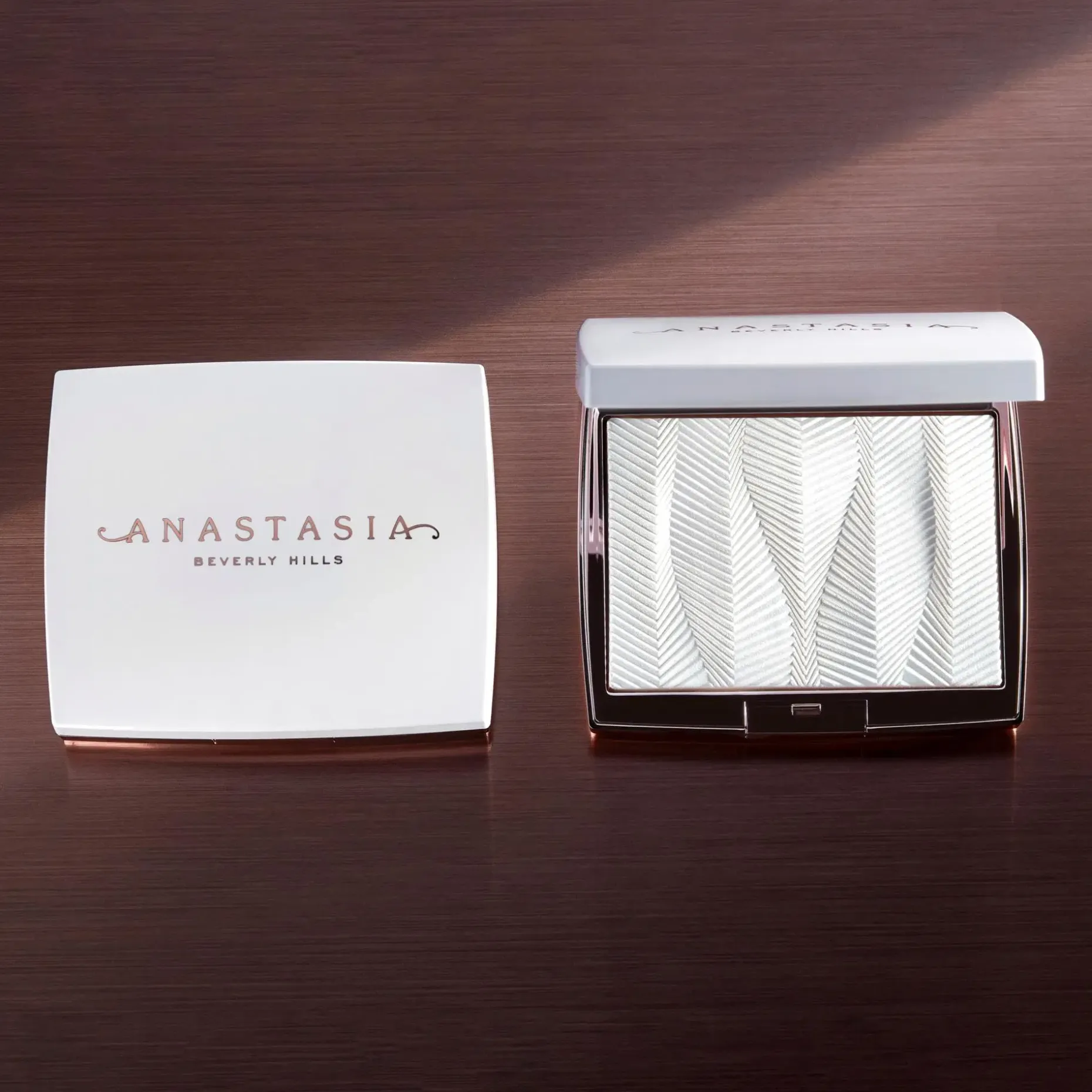 Anastasia Beverly Hills Highlighter korostuspuuteri 11 g