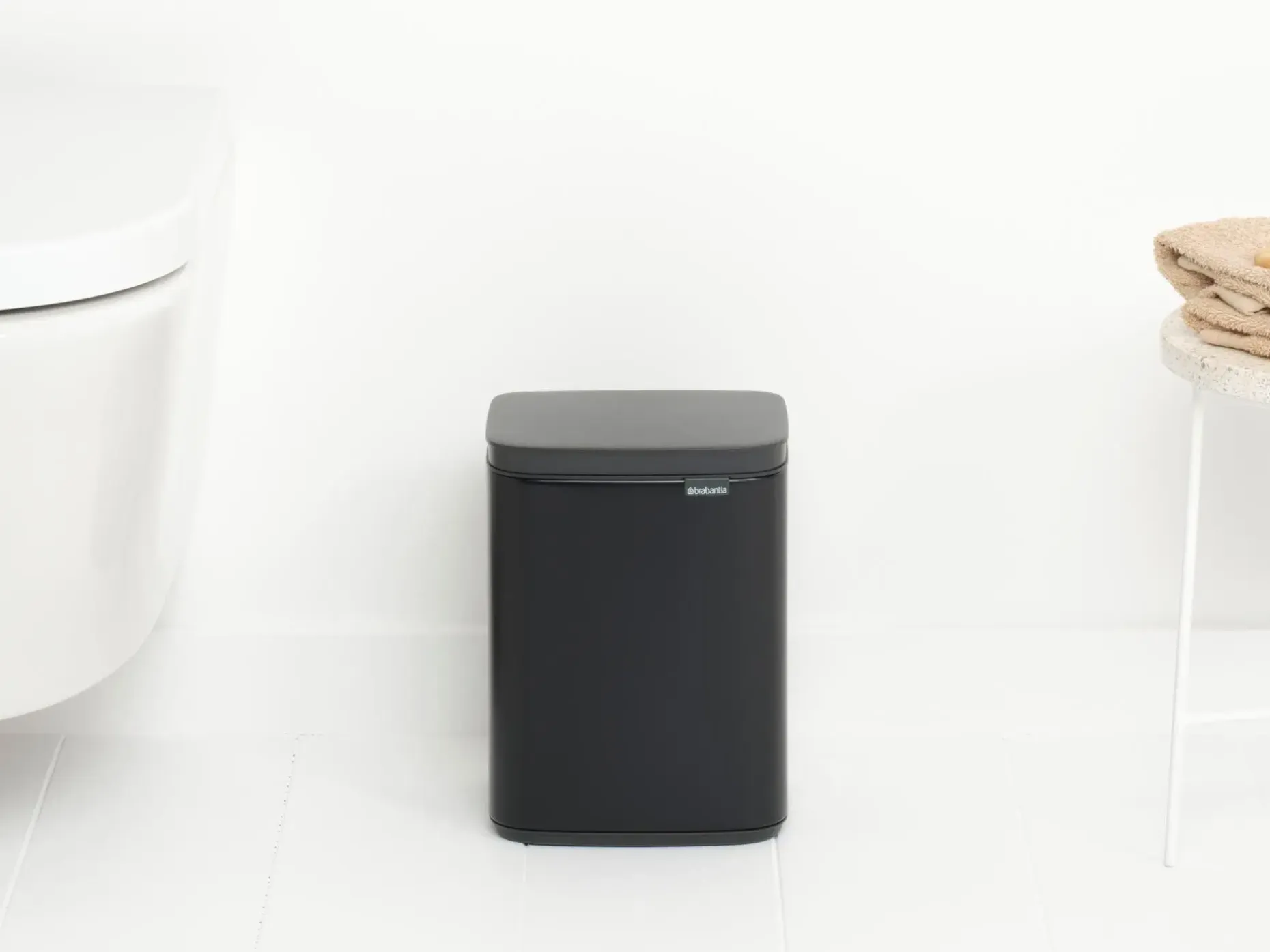 Brabantia Bo roska-astia 4L matt black