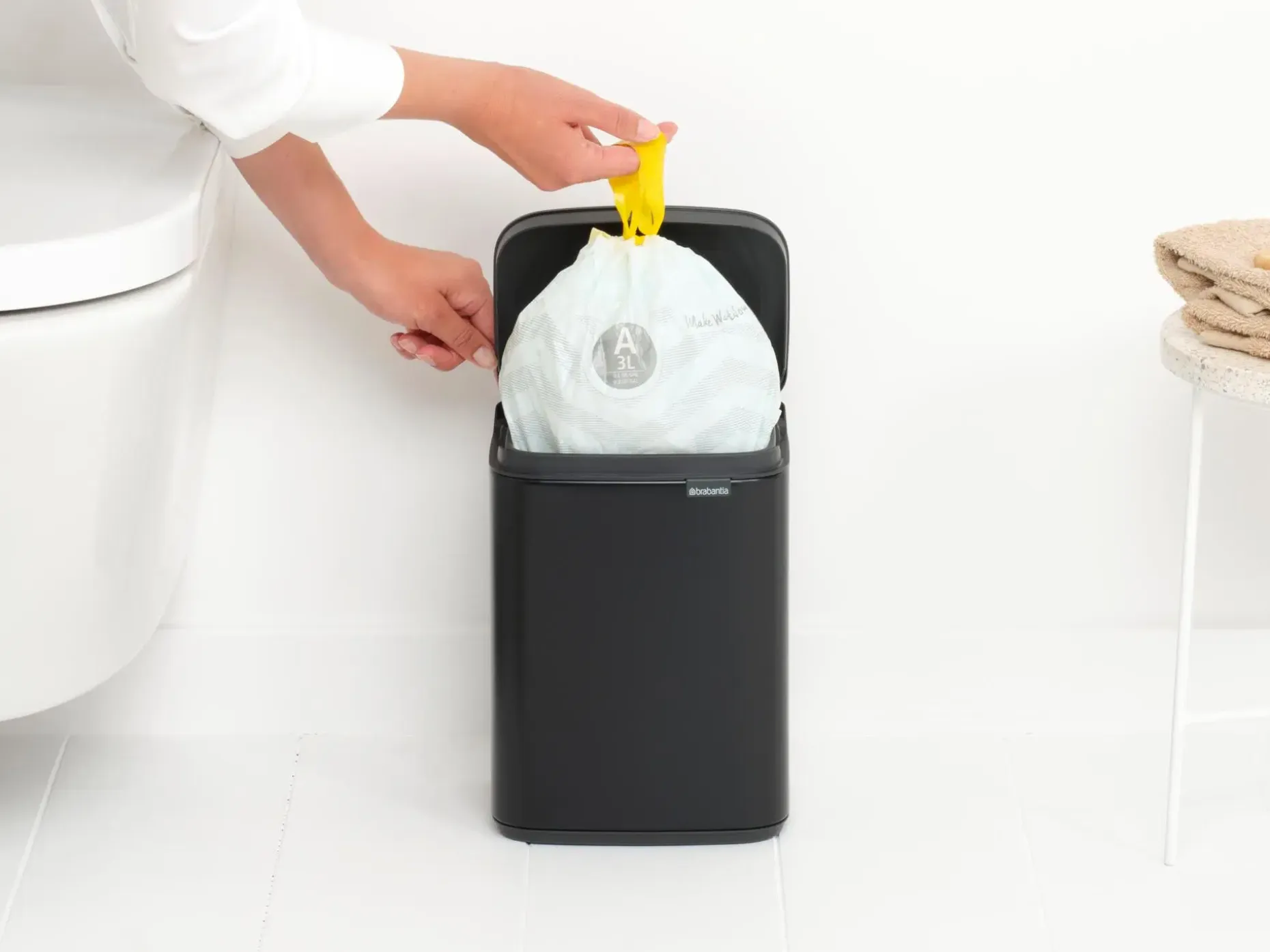 Brabantia Bo roska-astia 4L matt black