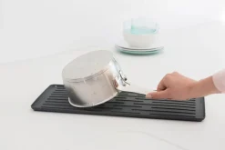 Brabantia kompakti astiankuivausteline dark grey