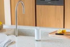 Brabantia SinkStyle saippuapumppu mineral fresh white