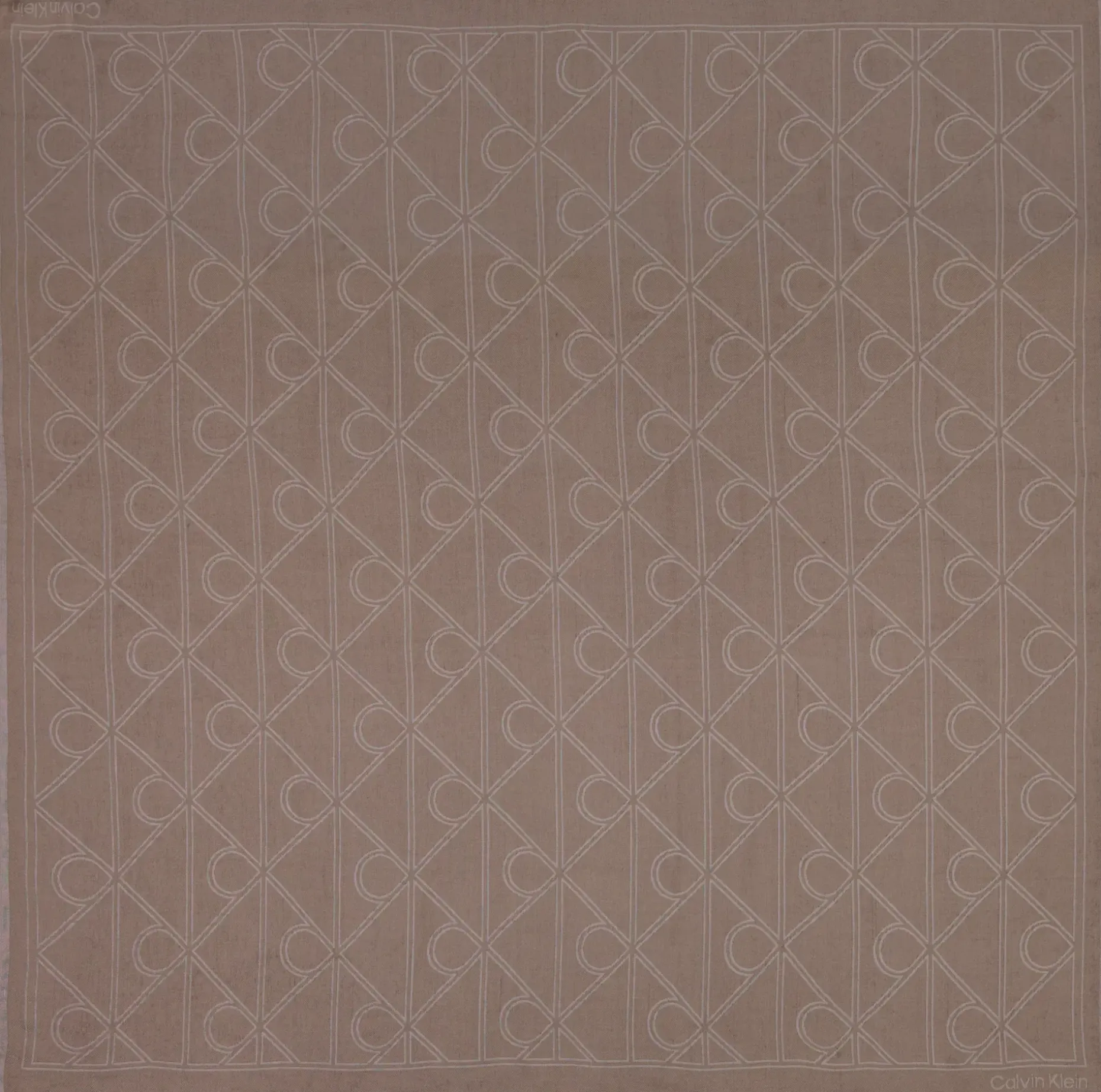 Calvin Klein 120 x 120 kuosillinen huivi
