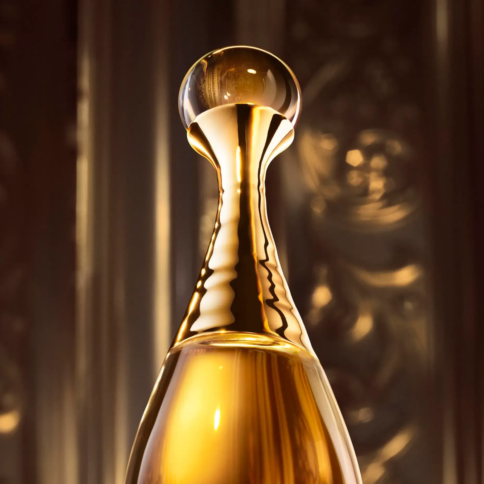 DIOR J’adore l’Or Fragrance with Floral Notes tuoksu 80 ml