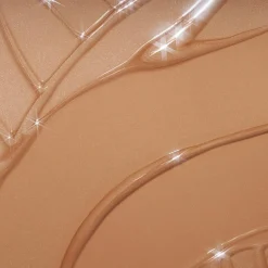 e.l.f. Halo Glow Liquid Filter Shade -korostusväri 31,5 ml