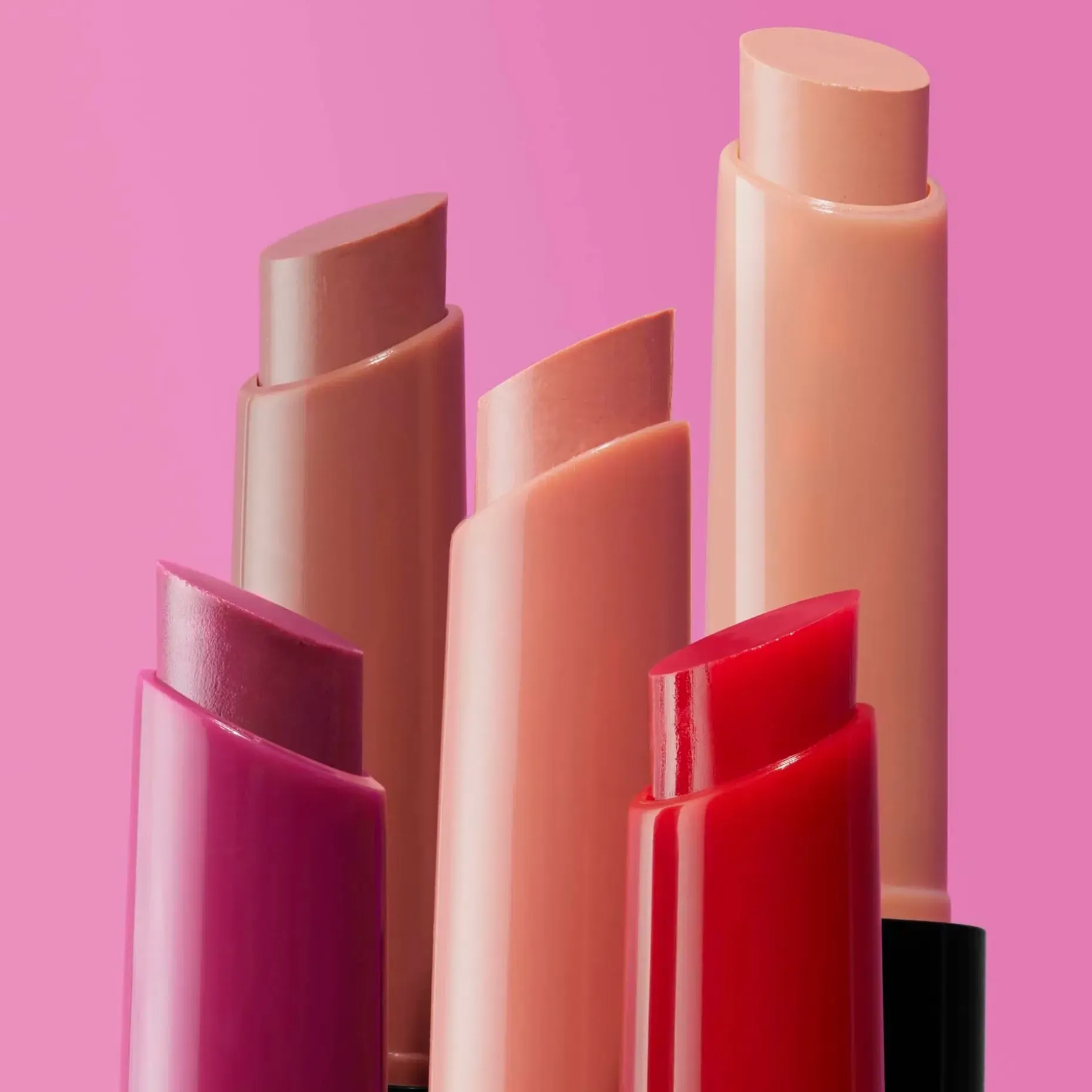 e.l.f. Pout Clout Lip Plumping Pen sävytetty huulikiilto 2 g