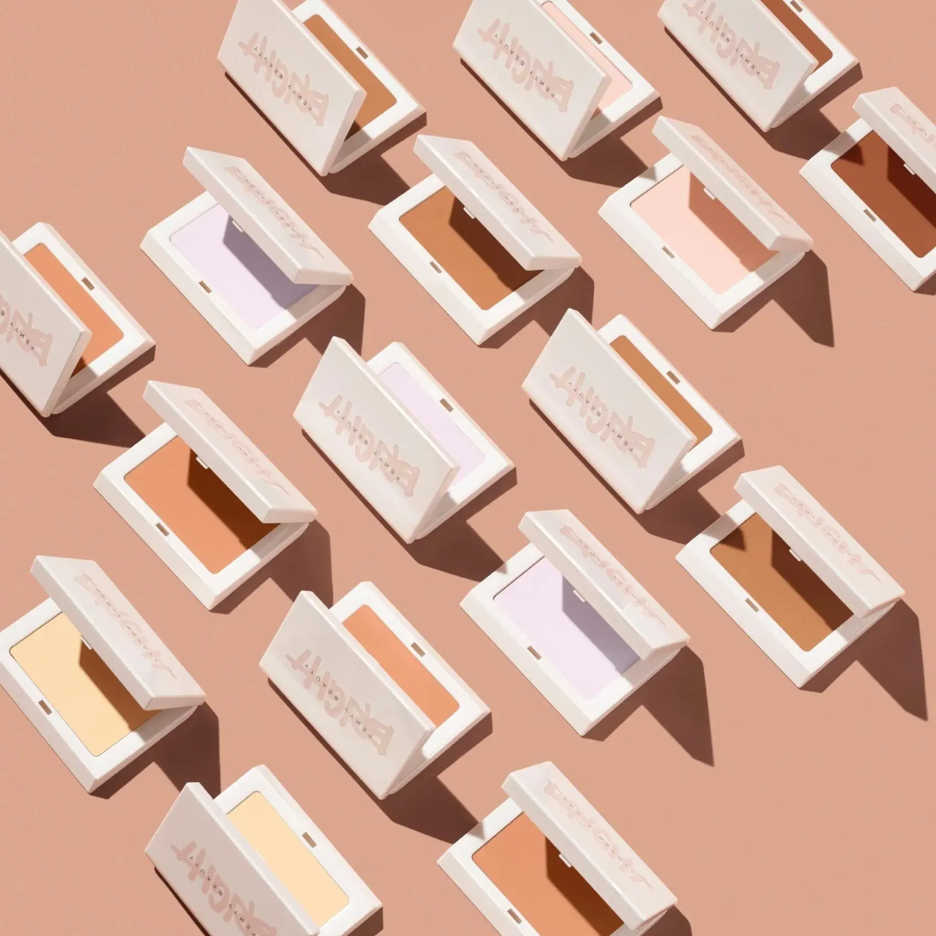 Fenty Beauty Bright Fix Instant Brightening + Blurring Powder puuteri 8.50g