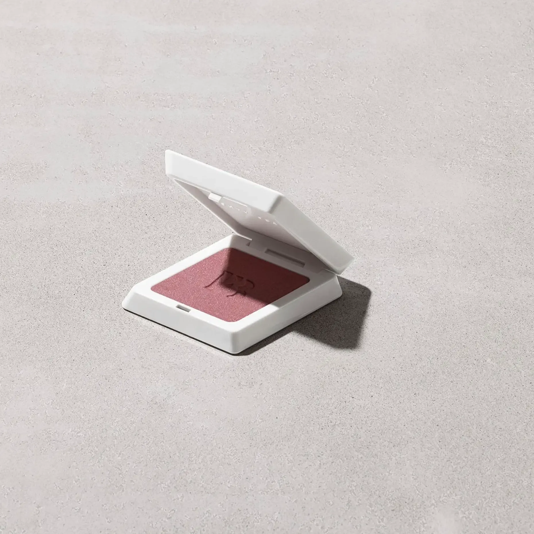 Fenty Beauty Fenty Cheeks Suede Powder Blush poskipuna 4 g