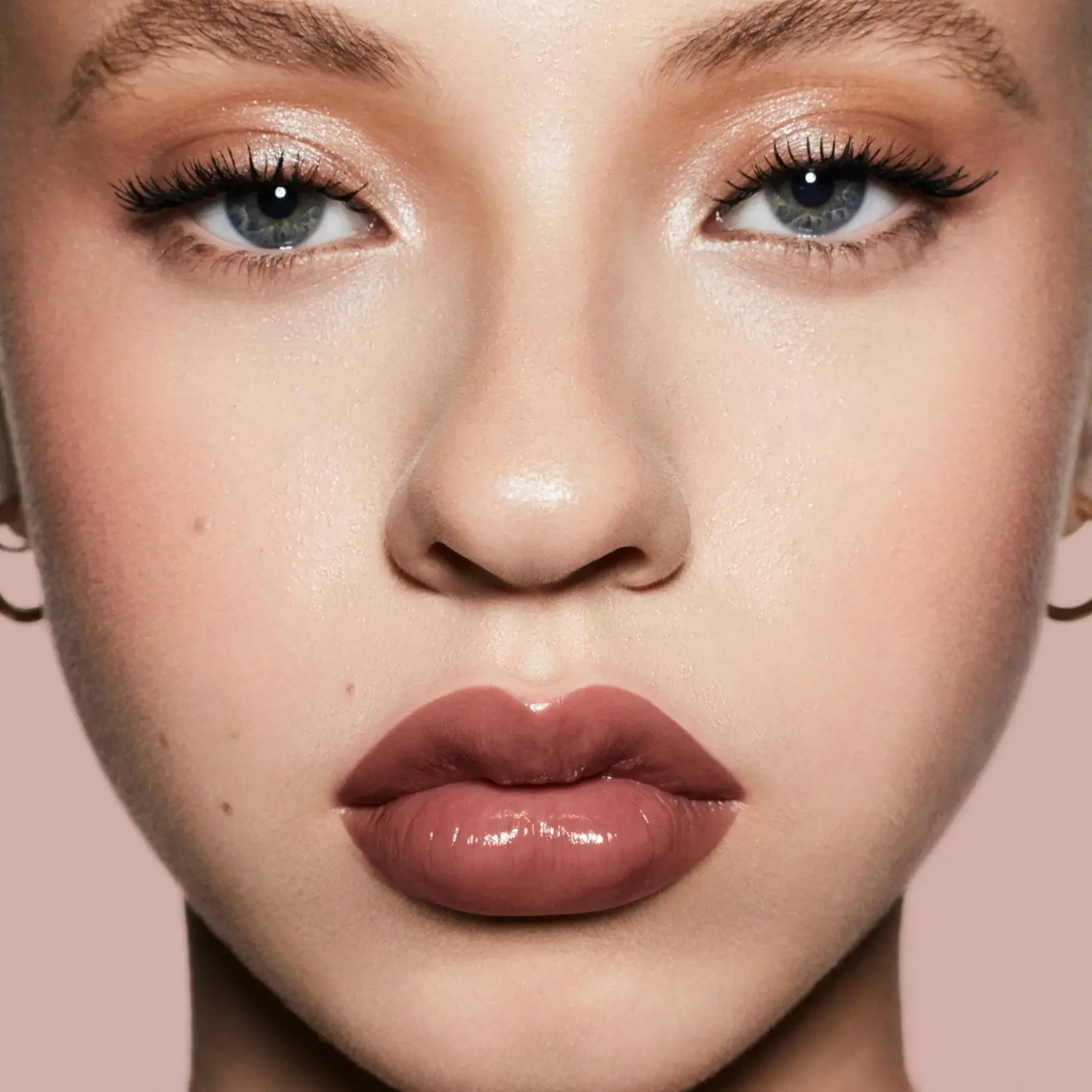 Fenty Beauty Gloss Bomb Stick kiiltohuulipuna 3,7 g