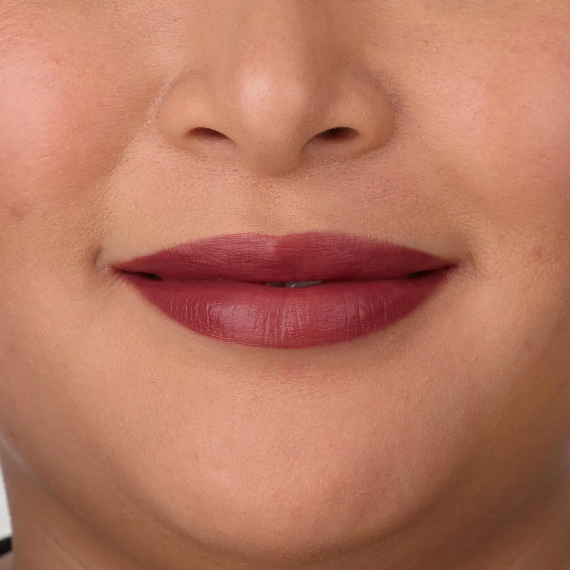 IsaDora Perfect Moisture Lipstick huulipuna 4 ml