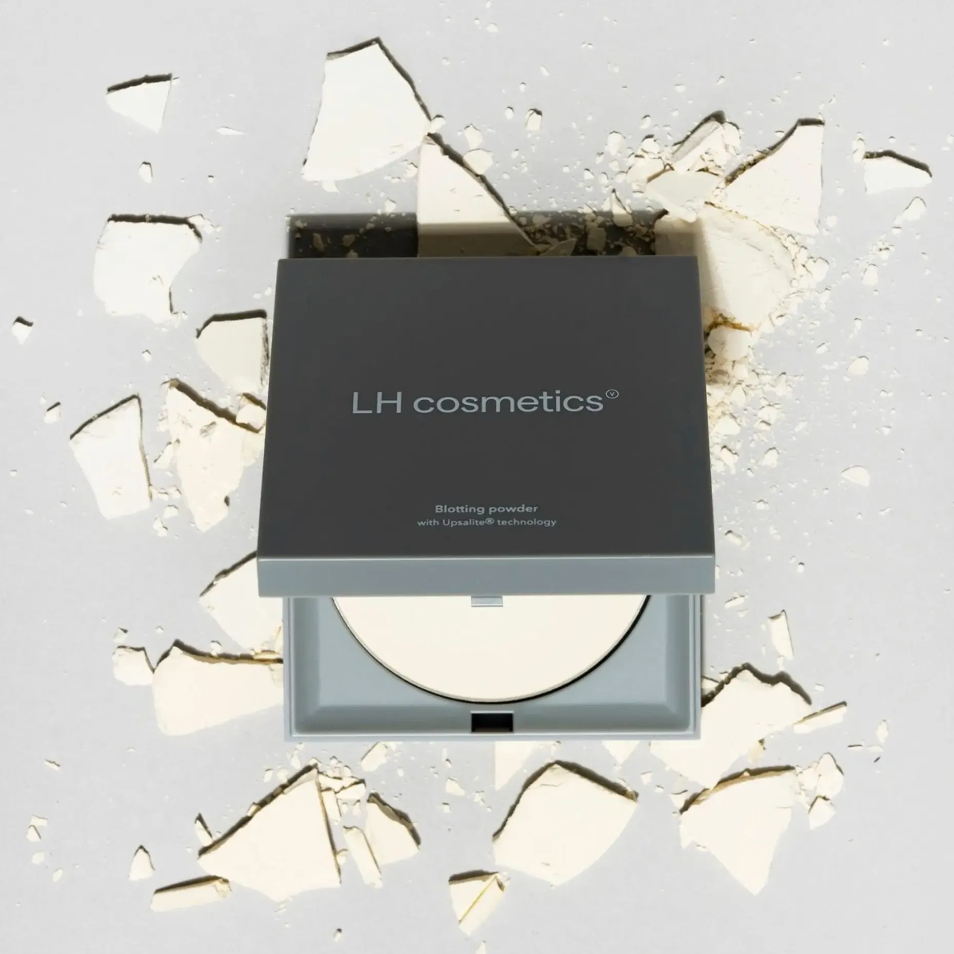 LH cosmetics Blotting Powder -kivipuuteri 6 g