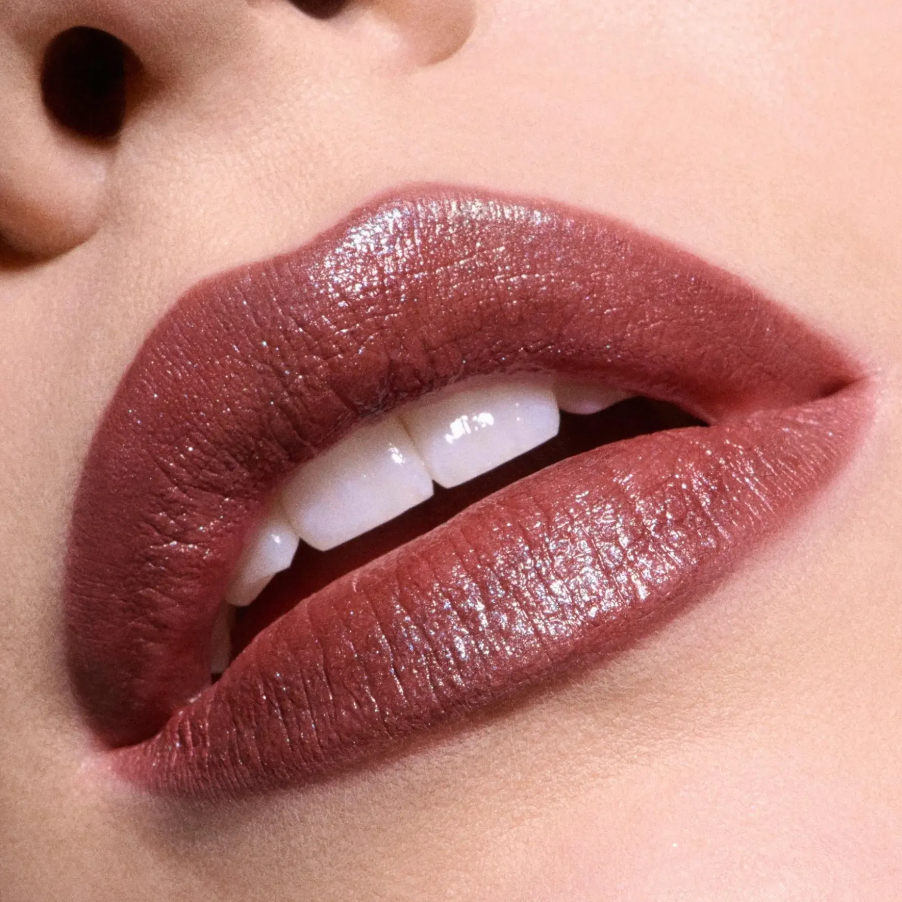 MAC Cosmetics Dazzlelips Crayon -huulipuna 1,5 g