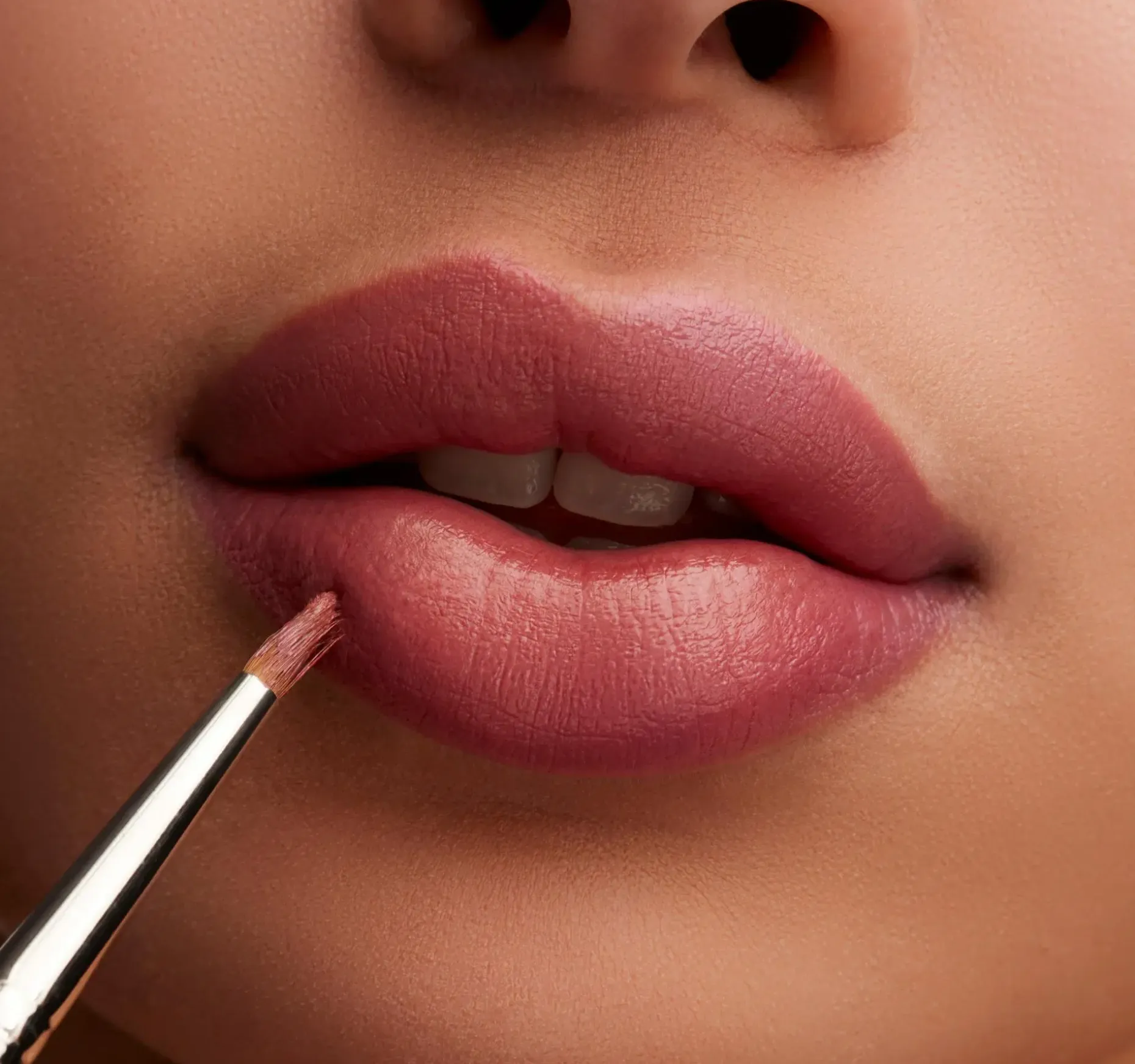 MAC Lustreglass Lipstick huulipuna 3 g