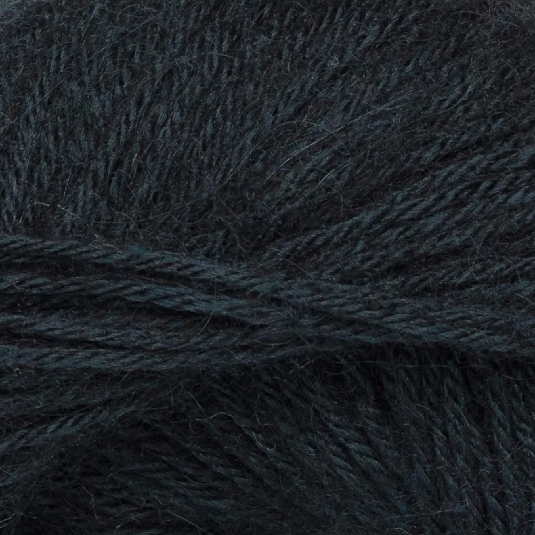 Novita lanka Helene 50 g shadow 0991