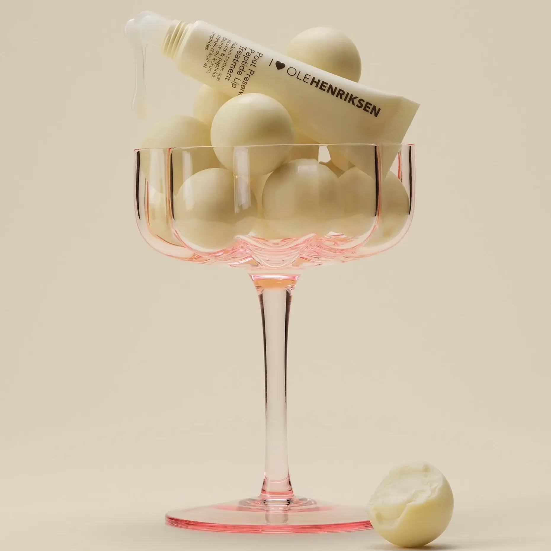 Ole Henriksen Pout preserve Lip Treatment Vanilla Bonbon huulivoide 12ml