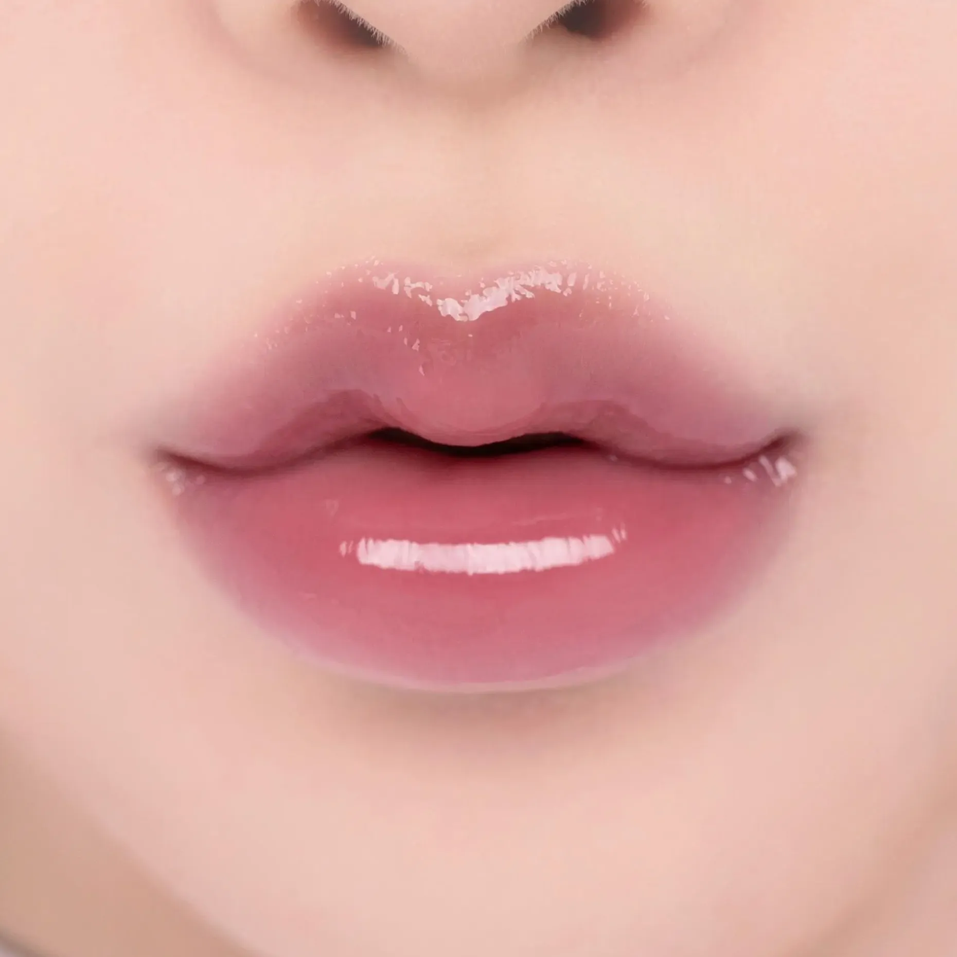rom&nd GLASTING COLOR GLOSS huulikiilto