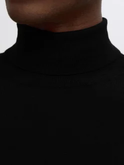 Selected homme Slhtray ls knit merinopooloneule