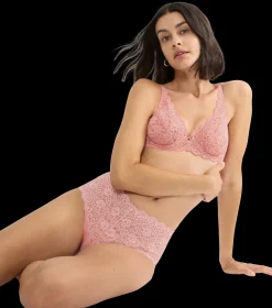 Triumph Amourette W rintaliivit