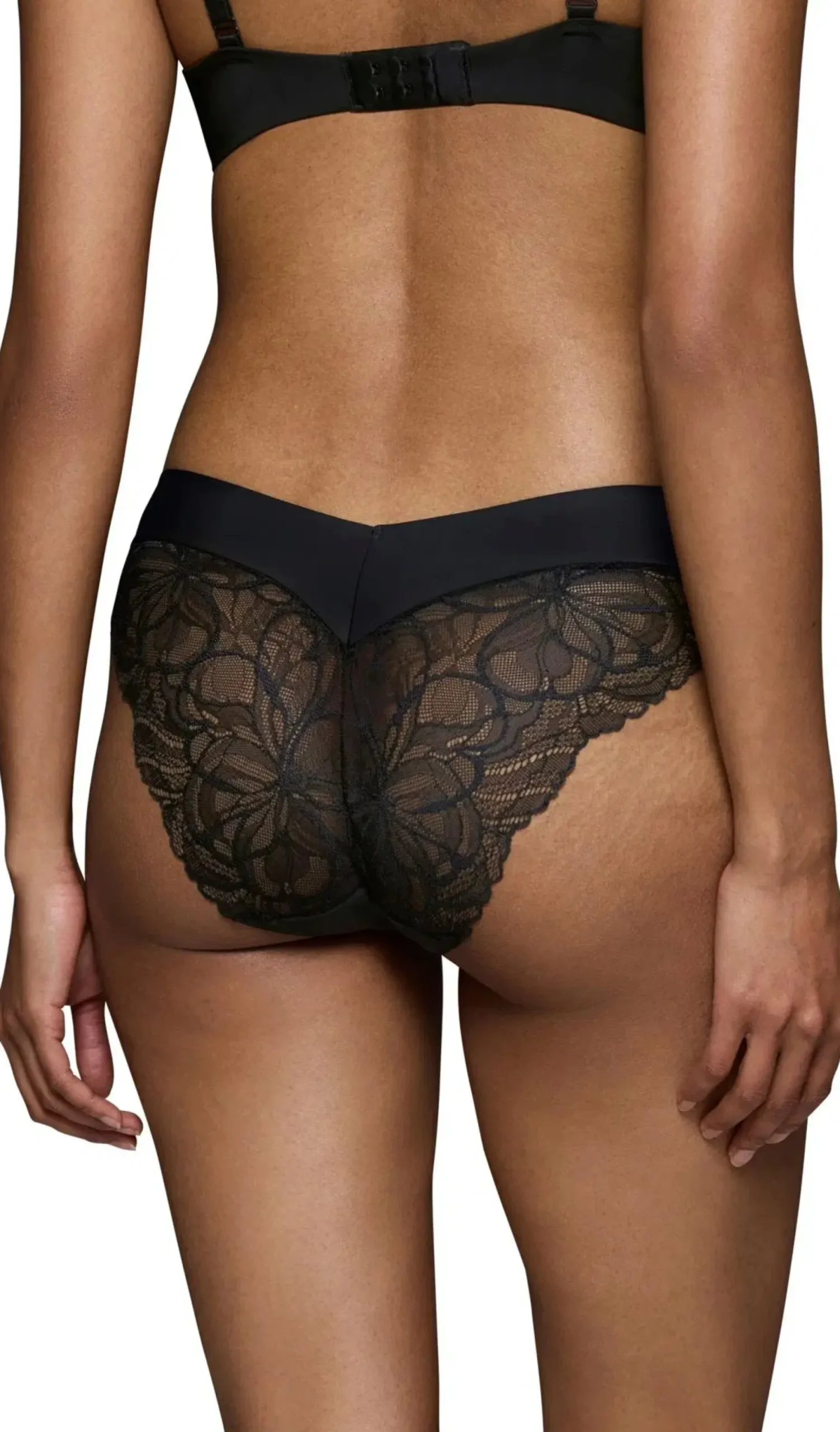 Triumph Body Make-Up Illusion Lace Tai alushousut