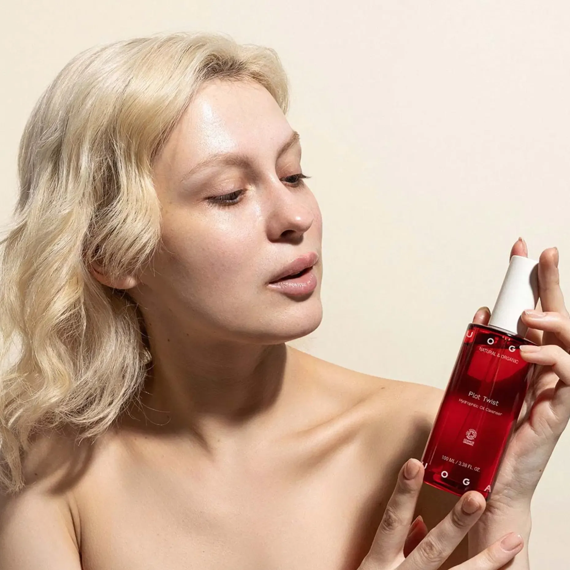 Uoga Uoga Plot Twist Hydrophilic Oil Cleanser puhdistusöljy 100ml
